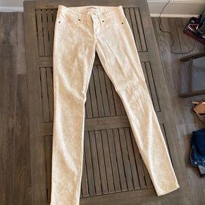 Brand Rich and Skinny snake print pattern jeans, size 25 (fits like 26)